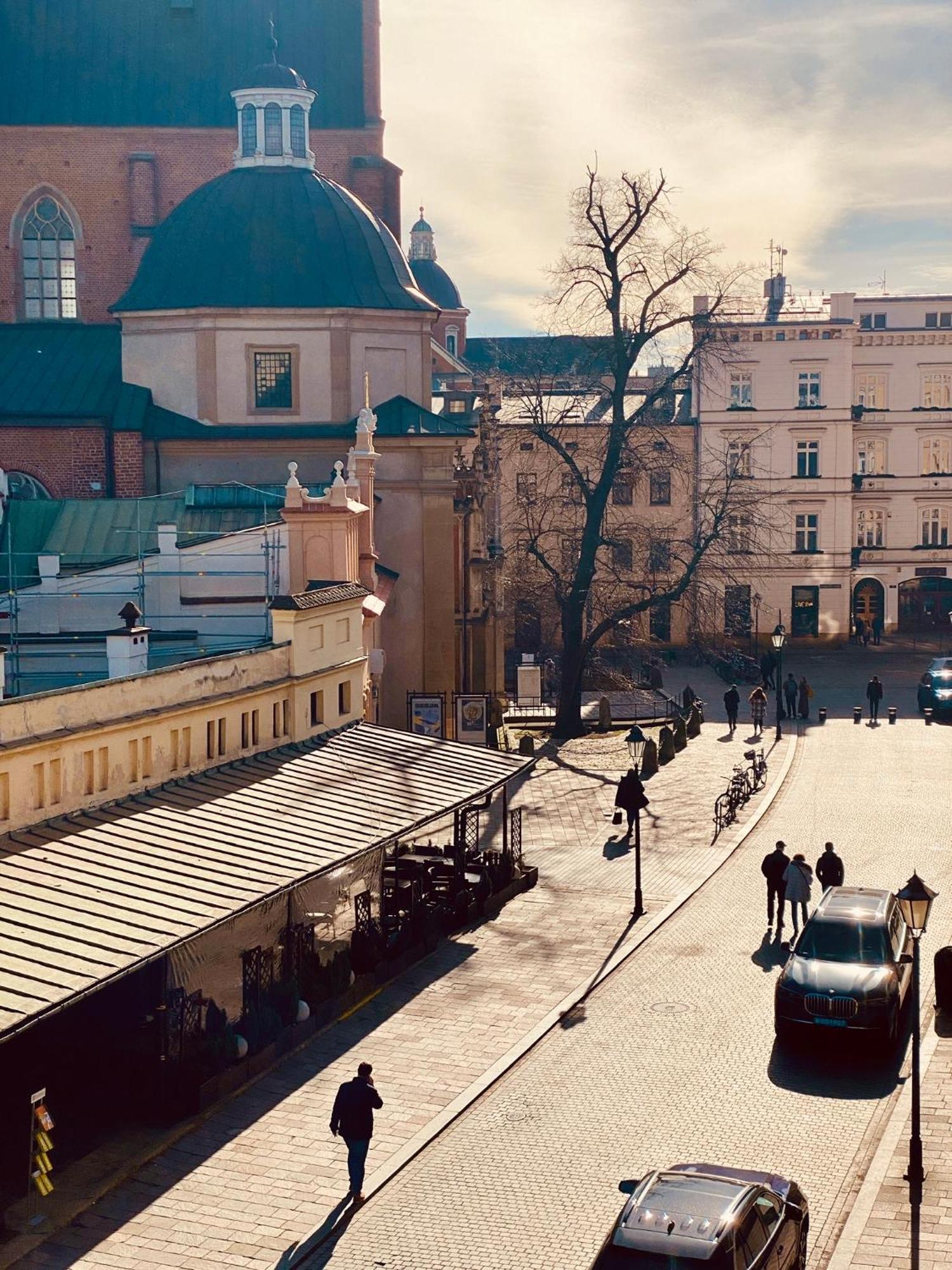 Mint Luxury Apartments At The Main Square Krasków Exteriör bild